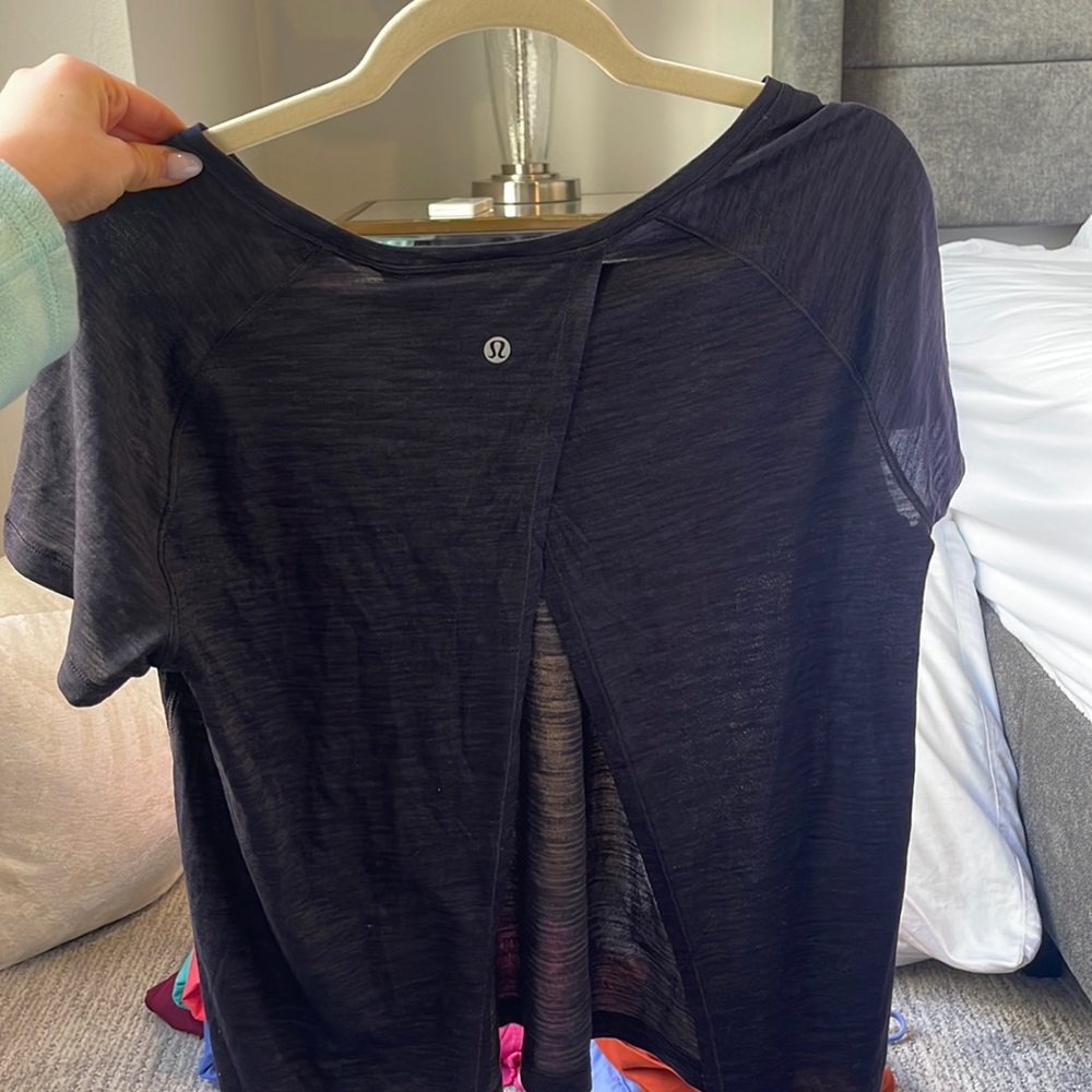 Lululemon too open back